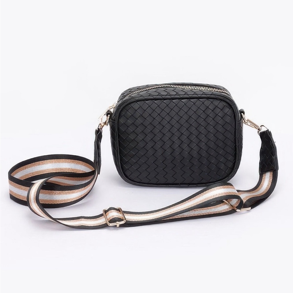 Metallic Embossed Faux Leather Camera Bag W/strap